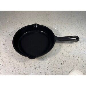 Zakarian 6" Cast-Iron Skillet w/ Handle‎